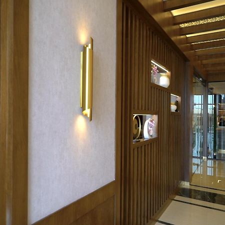 Violet Rose Aprit Hotel Yidda Exterior foto