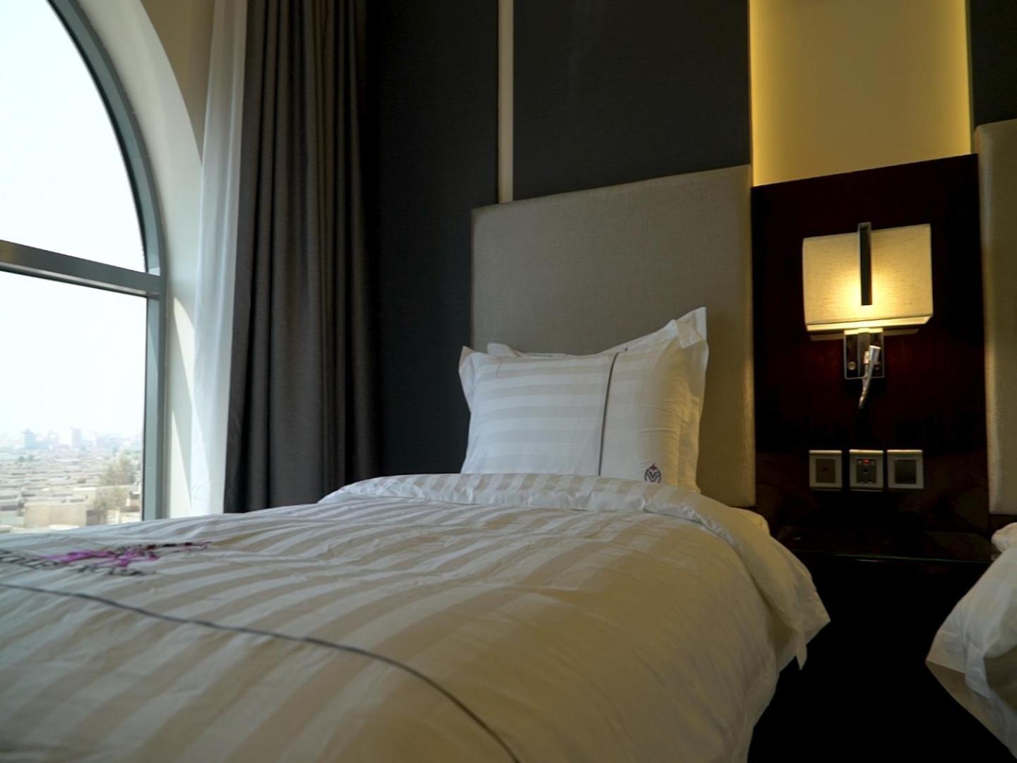 Violet Rose Aprit Hotel Yidda Exterior foto